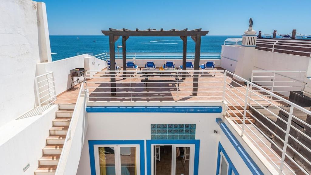 Refurbished Beachfront House, Pool, Ac, Wifi, Albufeira, Sea View Bagian luar foto