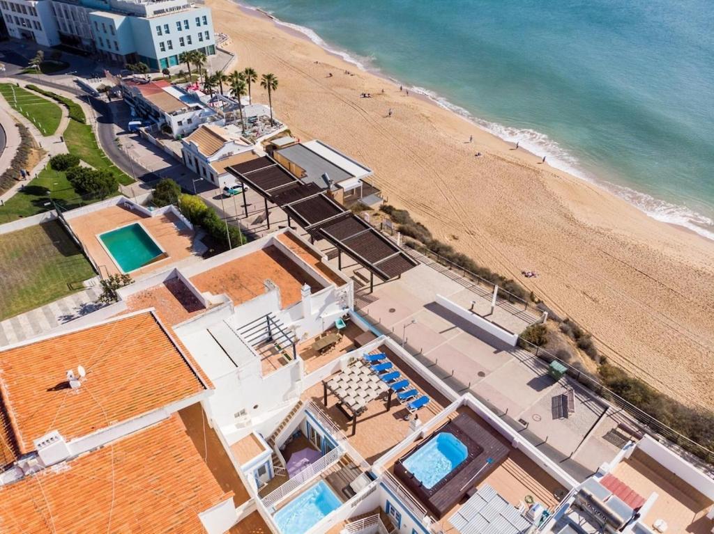 Refurbished Beachfront House, Pool, Ac, Wifi, Albufeira, Sea View Bagian luar foto