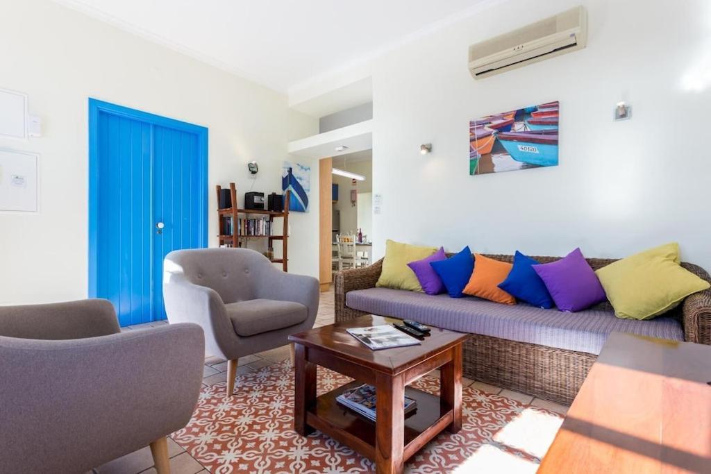 Refurbished Beachfront House, Pool, Ac, Wifi, Albufeira, Sea View Bagian luar foto